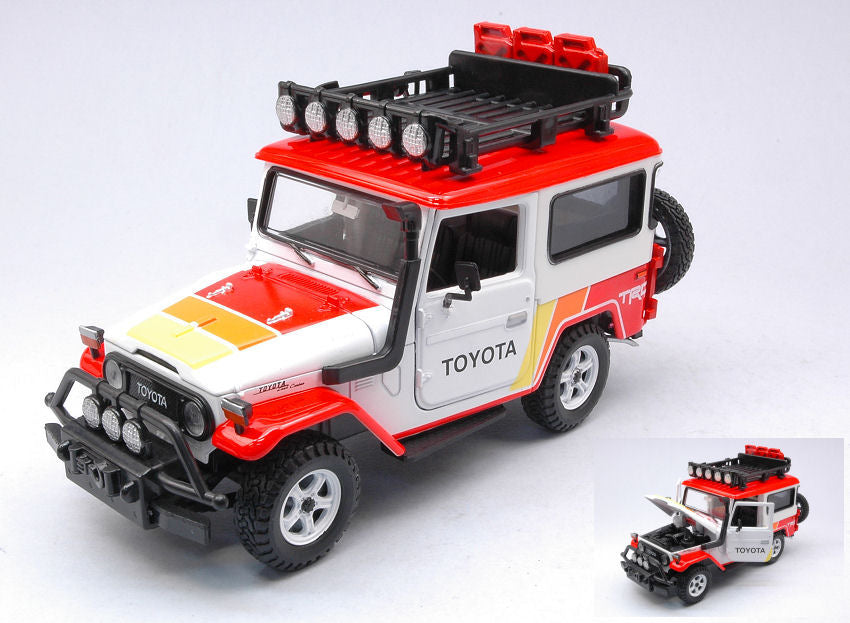 Motormax - TOYOTA FJ40 LAND CRISER 1974 HARD TOP W/ROOF RACK TOYOTA 1:24 - Cod. MTM79137TRD