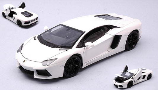 Welly - LAMBORGHINI AVENTADOR LP 700-4 WHITE 1:24 - Cod. WE24033W