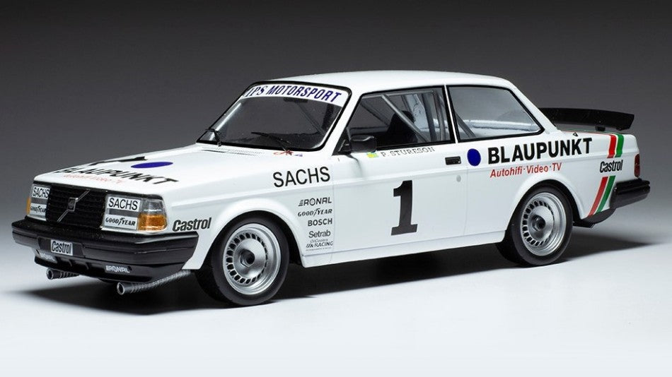 Ixo Model - VOLVO 240 TURBO N.1 DTM NURBURGRING 1985 STURESON 1:18 - Cod. 18RMC106.20