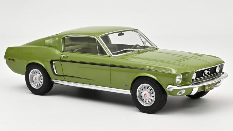 Norev - FORD MUSTANG FASTBACK GT 1968 LIGHT GREEN METALLIC 1:12 - Cod. NV122704