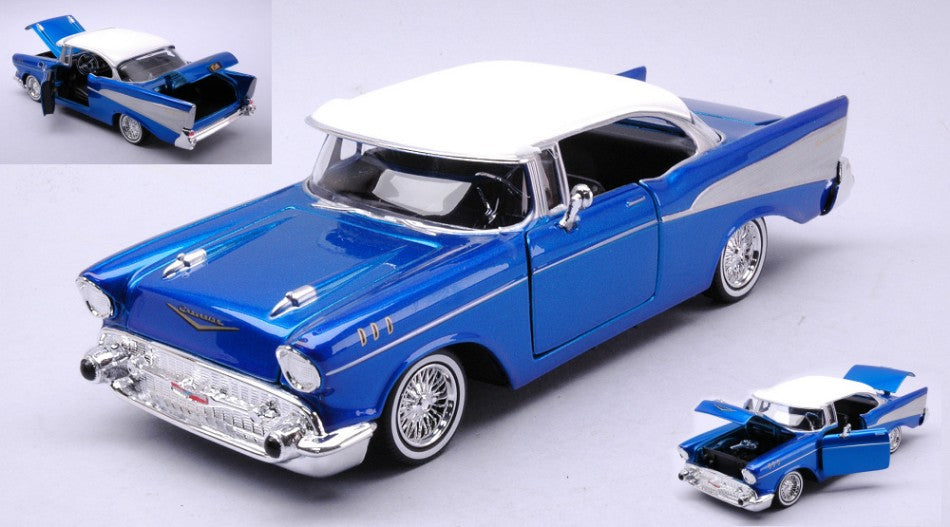 Motormax - CHEVROLET BEL AIR "GET LOW" SERIES W/VISOR 1957 CANDY BLUE/WHITE 1:24 - Cod. MTM79030B