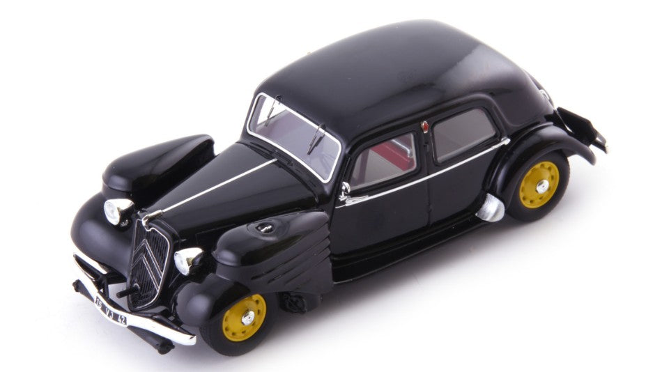 Autocult - CITROEN 11 BERLINE GEZOGENE 1938 BLACK 1:43 - Cod. ATC05047