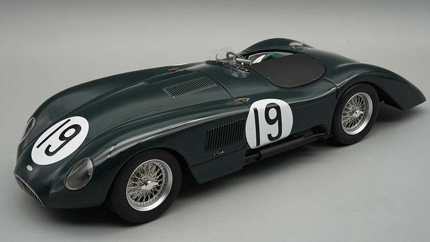 Tecnomodel - JAGUAR C-TYPE LONGTAIL N.19 LE MANS 1952 WHITEHEAD-STEWARTC/VETRINA 1:18 - Cod. TMD18303D