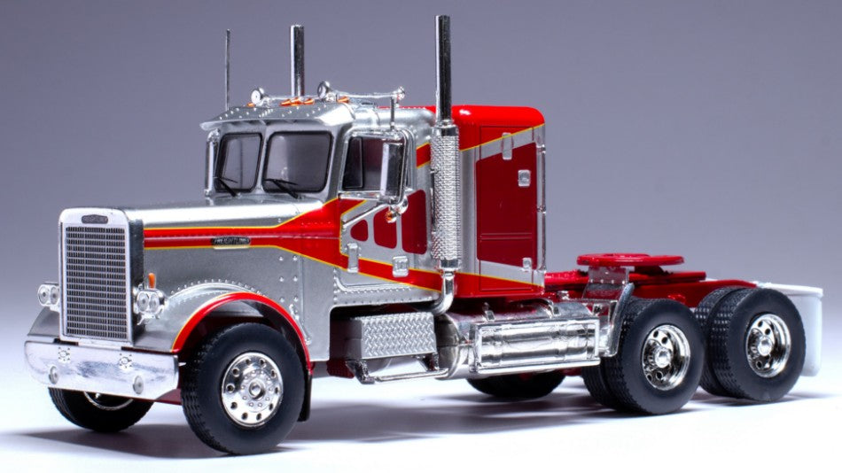 Ixo Model - FREIGHTLINER FLC 120 64 T 1977 SILVER/RED 1:43 - Cod. TR200