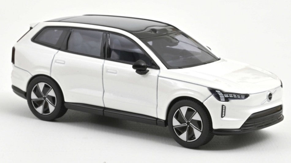 Norev - VOLVO EX90 2024 CRYSTAL WHITE PEARL 1:43 - Cod. NV870080