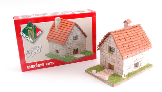 Aedes Ars - PETIT CHALET mm 110x70x80 PCS 220 - Cod. ADS1998