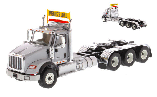 Diecast Master - HX620 TRIDEM TRACTOR GREY 1:50 - Cod. DM71011