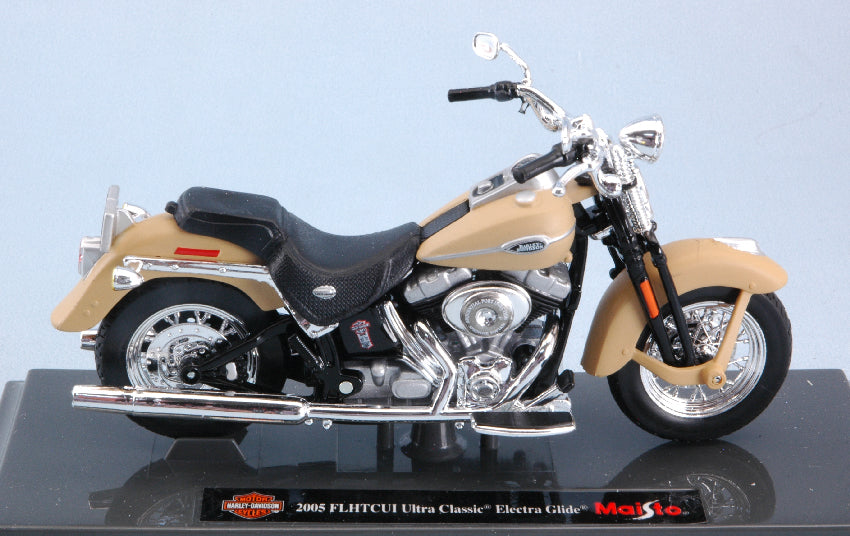 Maisto - HARLEY DAVIDSON FLHTCUI TRA CLASSIC ELECTRA GLIDE 2005 BEIGE 1:18 - Cod. MI18860
