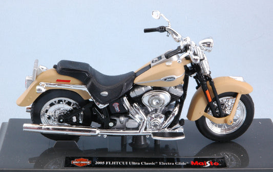 Maisto - HARLEY DAVIDSON FLHTCUI TRA CLASSIC ELECTRA GLIDE 2005 BEIGE 1:18 - Cod. MI18860