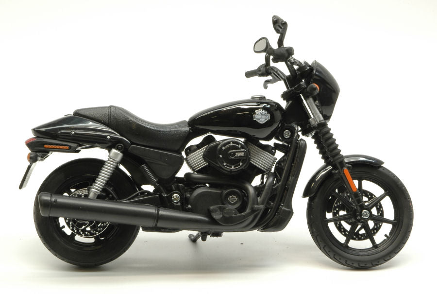 Maisto - HARLEY DAVIDSON STREET 750 2015 1:12 - Cod. MI32333