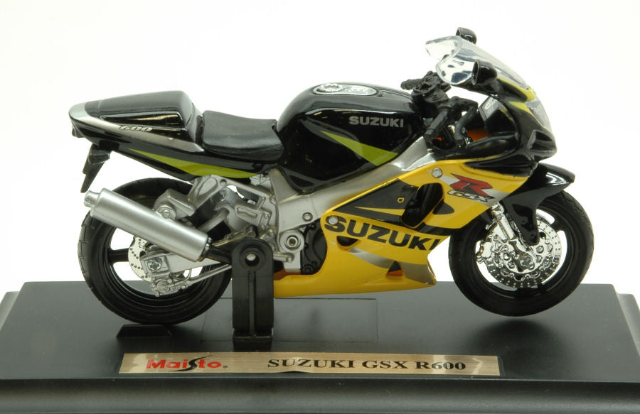 Maisto - SUZUKI GSX R 600 2001 1:18 - Cod. MI359Y