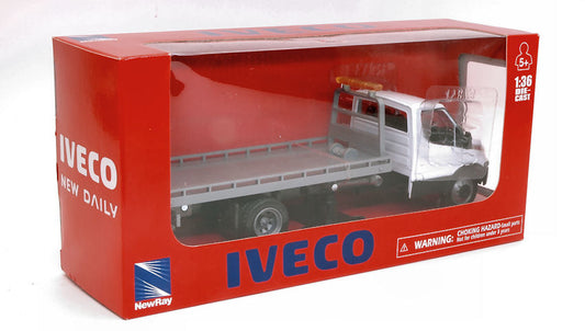 New Ray - IVECO DAILY BIANCO C/PIANALE 1:36 - Cod. NY15873E