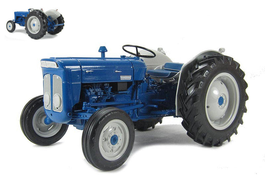 Universal Hobbies - TRATTORE FORDSON SUPER DEXTA NEW PERFORMANCE 1:16 - Cod. UH2900