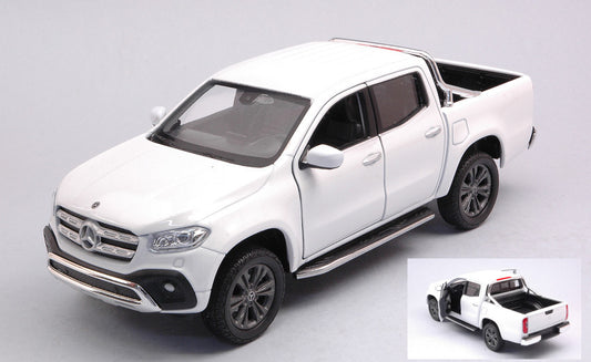 Welly - MERCEDES X-CLASS WHITE 1:24-27 - Cod. WE24100CR