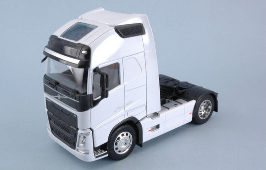 Welly - VOLVO FH 2-AXLE 2016 WHITE 1:32 - Cod. WE32690SW