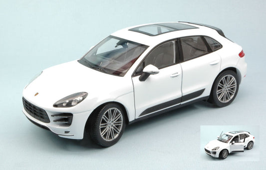Welly - PORSCHE MACAN TURBO 2014 WHITE 1:24 - Cod. WE4047