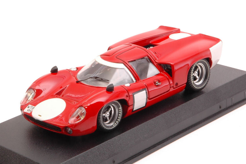 Best Model - LOLA T 70 COUPE 1967 PROVA RED 1:43 - Cod. BT9156