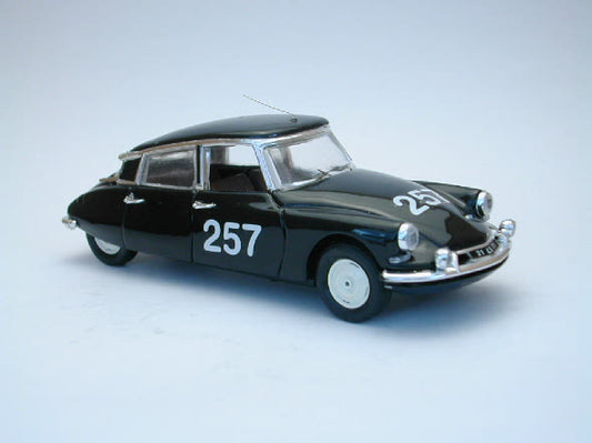 Rio - CITROEN DS 19 N.257 MM 1957 1:43 - Cod. RI4158