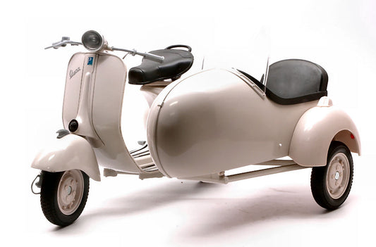 New Ray - VESPA PIAGGIO 150 C/SIDECAR 1:6 - Cod. NY48993