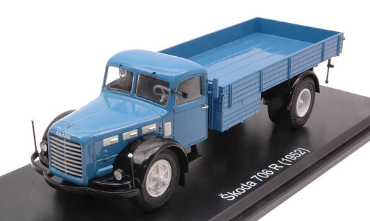 Premium Classixxs - SKODA 706 R FLATBED PLATFORM TRAILER BLUE/BLACK 1:43 - Cod. PCL47129