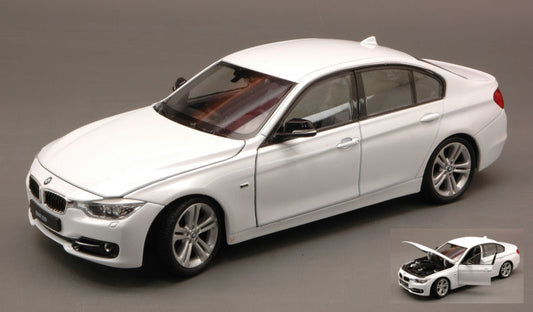 Welly - BMW 335i (F30) 2013 WHITE 1:24 - Cod. WE0213