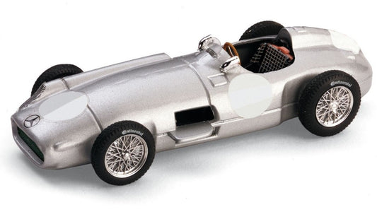 Brumm - MERCEDES W 196 CELEBRAZ.ANNUALE STAGIONE F1 STUTTGART 1955 1:43 - Cod. BM0072B