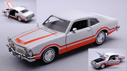 Motormax - FORD MAVERICK GRABBER 1974 ORANGE/WHITE TIMELESS LEGEND 1:24 - Cod. MTM73332W