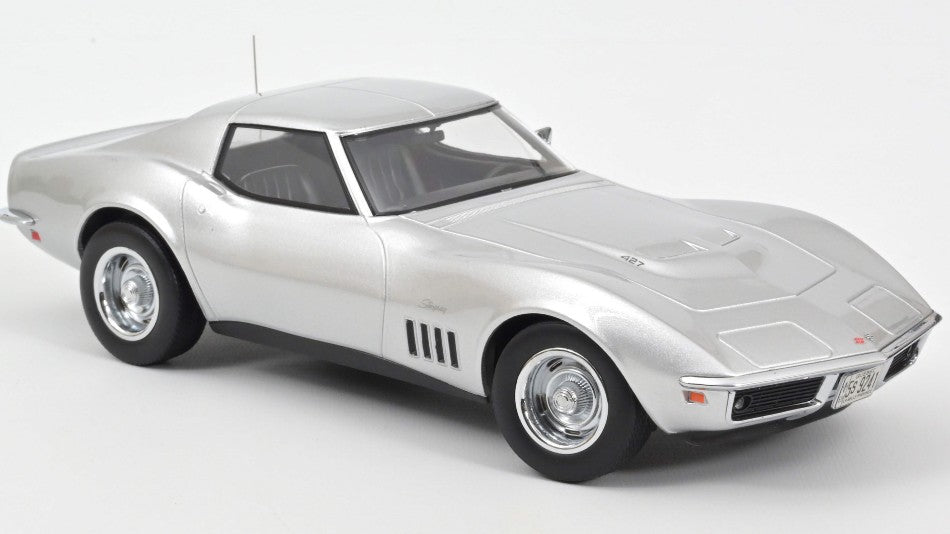 Norev - CHEVROLET CORVETTE COUPE' 1969 SILVER 1:18 - Cod. NV189032