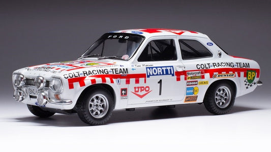 Ixo Model - FORD ESCORT MK I RS 1600 N.1 1000 LAKES RALLY 1973 MAKINEN/LIDDON 1:18 - Cod. 18RMC141B