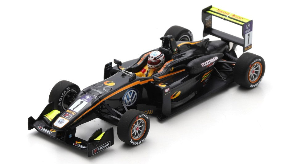 Spark Model - DALLARA F3 4th MACAU GRAND PRIX FIA F3 INTERN.CUP 2015 A.GIOVINAZZI 1:43 - Cod. SA237