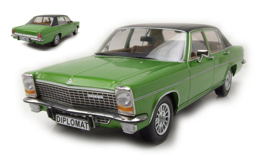 Modelcargroup - OPEL DIPLOMAT B 1972 MET.GREEN/MATT BLACK 1:18 - Cod. MCG18337