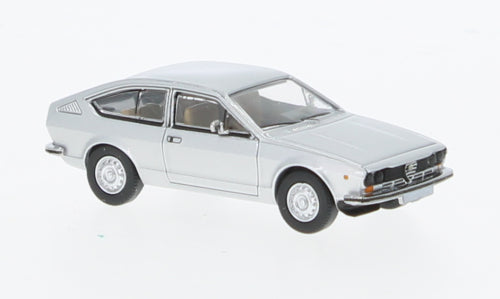 Premium Classixxs - ALFA ROMEO ALFETTA GT 1974 SILVER 1:87 - Cod. PCX870425