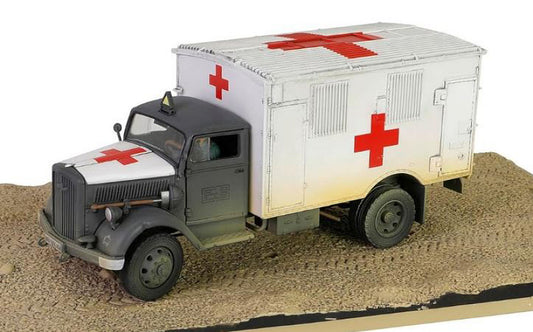 Forces Of Valor - OPEL BLITZ GERMAN 4x4 AMBULANCE 1940 1:32 - Cod. FOR801101A