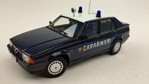 Triple 9 - ALFA ROMEO 75 CARABINIERI 1:18 - Cod. T9-1800476