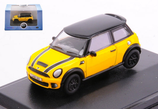 Oxford - NEW MINI YELLOW 1:76 - Cod. OXF76NMN008