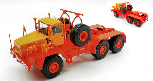 Premium Classixxs - FAUN KOLOSS ORANGE/RED 1:43 - Cod. PCL47113