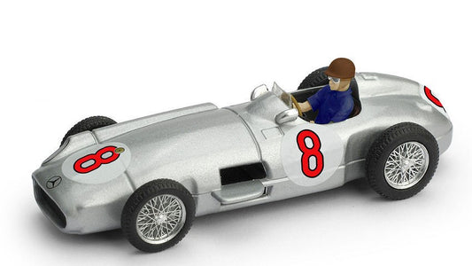 Brumm - MERCEDES J.M.FANGIO 1955 N.8 WINNER DUTCH GP WORLD CHAMPION W/PILOTE1:43 - Cod. BM0072CH