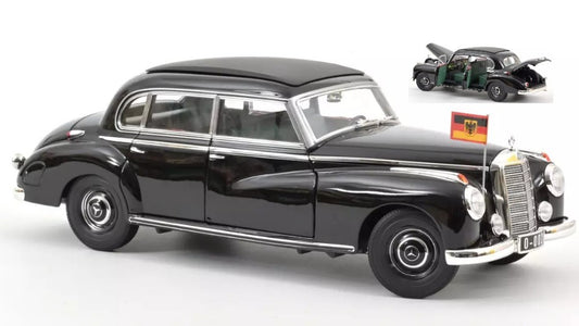 Norev - MERCEDES 300 1955 KONRAD ADENAUER REPRODUCTION 1:18 - Cod. NV183707R
