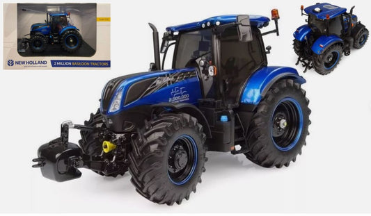 Universal Hobbies - TRATTORE NEW HOLLAND T7.225 2 MILLION BASILDON TRACTOR PRODUCED 1:32 - Cod. UH6744