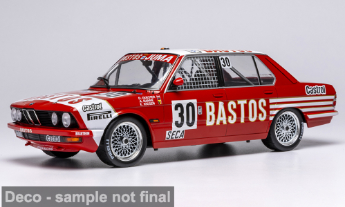 Ixo Model - BMW 528i (E28) N.30 24h SPA 1982 JOOSEN-HAHNE 1:18 - Cod. 18RMC182A