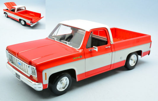 Maisto - CHEVROLET C10 CHEYENNE SUPER 1974 RED 1:18 - Cod. MI31467R