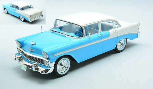 Whitebox - CHEVROLET BEL AIR 4-DOOR HARD TOP 1956 LIGHT BLUE 1:24 - Cod. WB124248