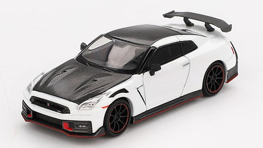 Mini Gt - NISSAN GTR (35) NISMO 2024BRILLIANT WHITE PEARL 1:64 - Cod. MGT01045