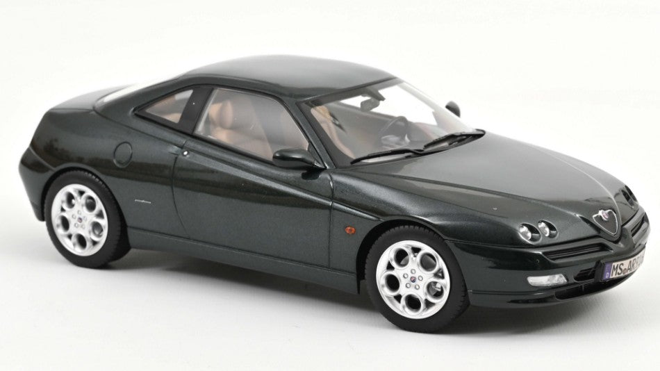 Norev - ALFA ROMEO GTV 2001 COVENTRY GREEN METALLIC 1:18 - Cod. NV187842